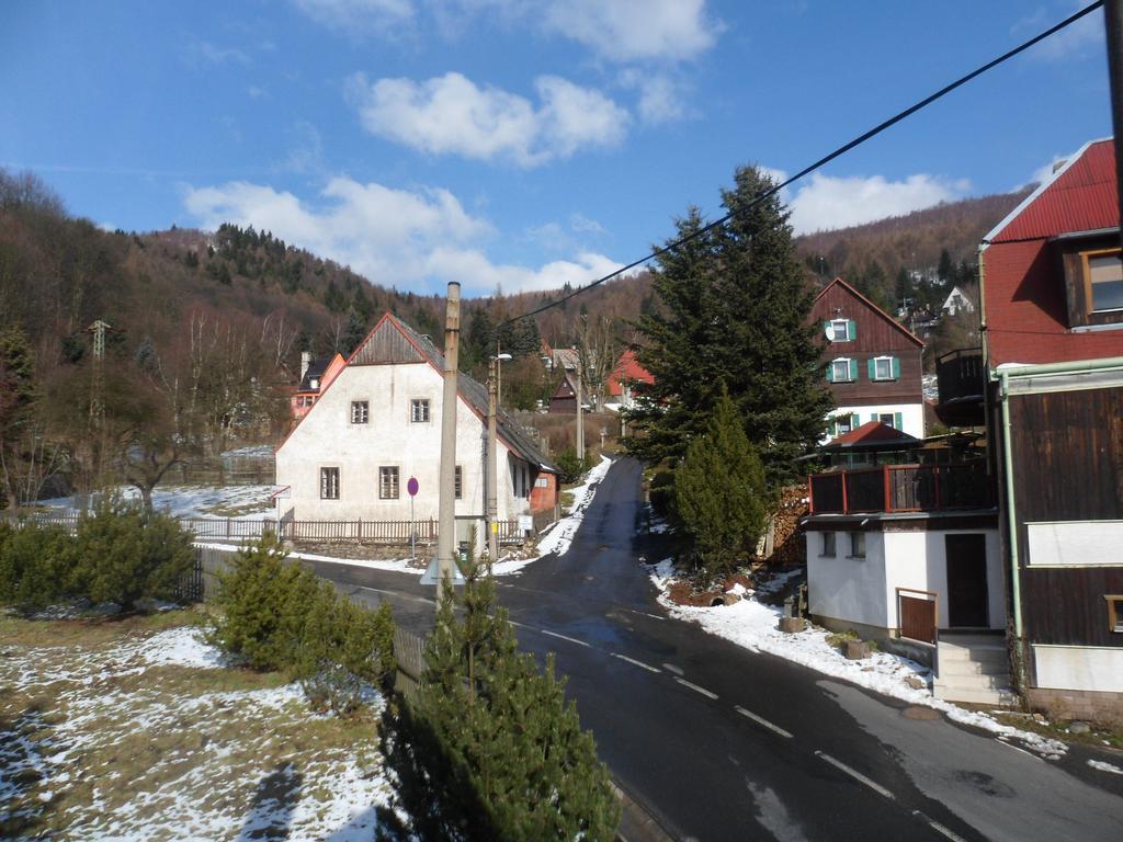 Pension Mikulka Mikulov v Krusnych Horach Kültér fotó